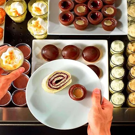 Hotel Campanile Rouen Nord - Mont-Saint-Aignan