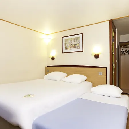Campanile Nature - Rouen Nord Mont Saint Aignan Hotel