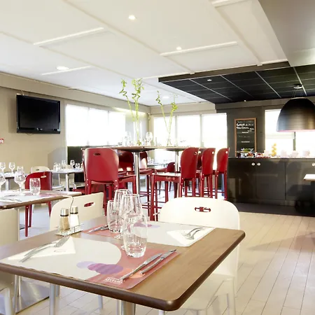 Campanile Rouen Nord - Hotel Mont-Saint-Aignan