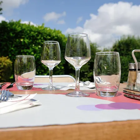 Campanile Rouen Nord - 2*