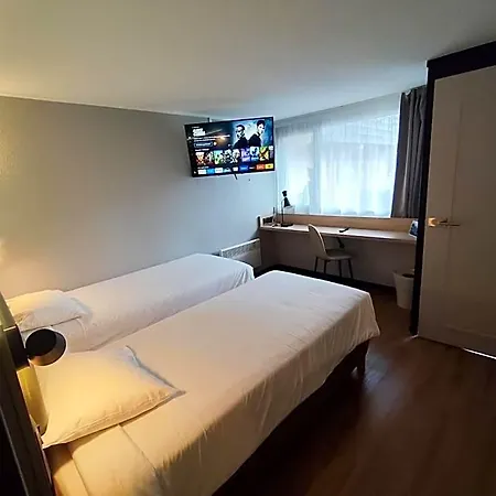 Campanile Rouen Nord - 3*