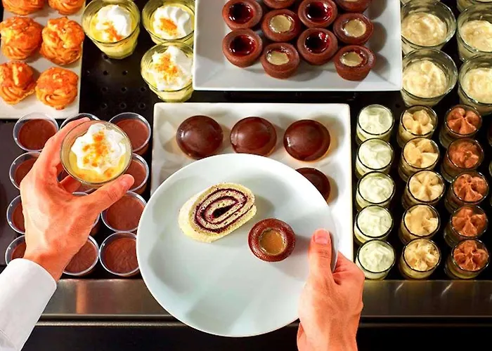 Hotel Campanile Rouen Nord - Mont-Saint-Aignan