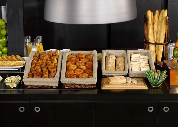 Hotel Campanile Rouen Nord - Mont-Saint-Aignan