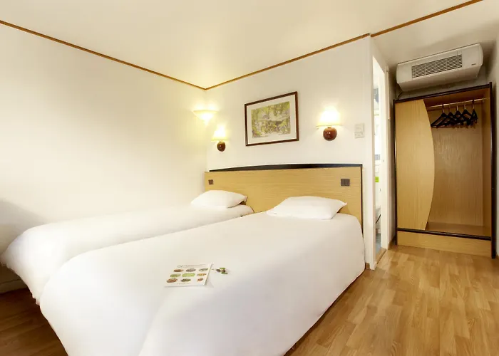 Campanile Rouen Nord - Hotel Mont-Saint-Aignan