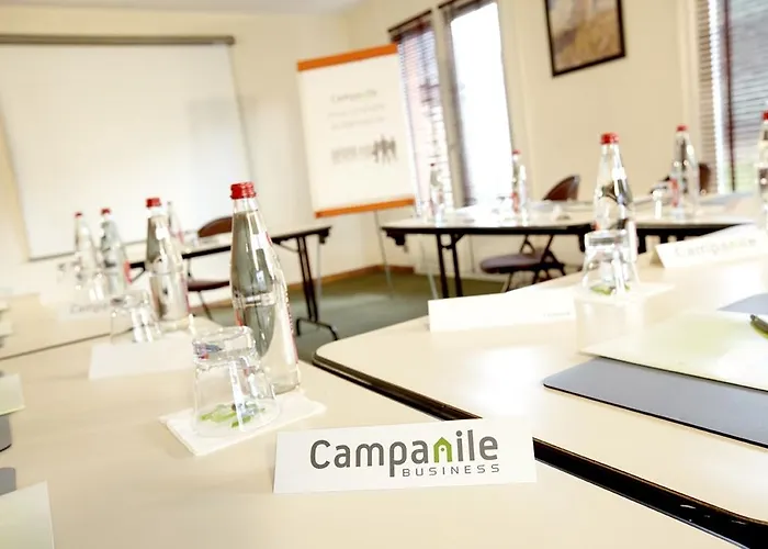 Campanile Rouen Nord - 2* Mont-Saint-Aignan