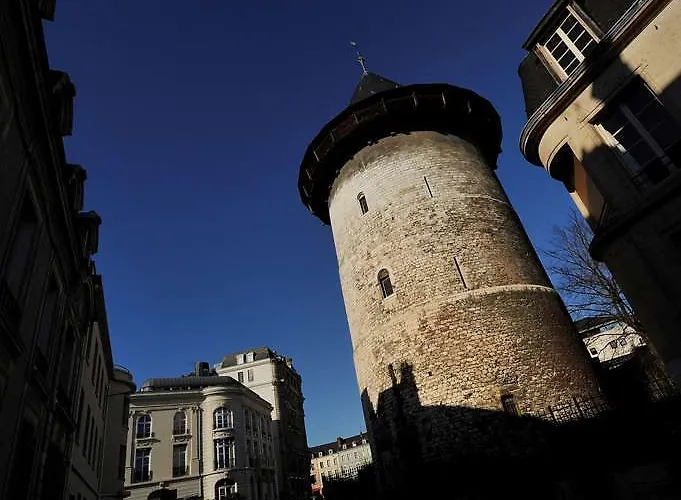 Campanile Rouen Nord - Hotel 2*