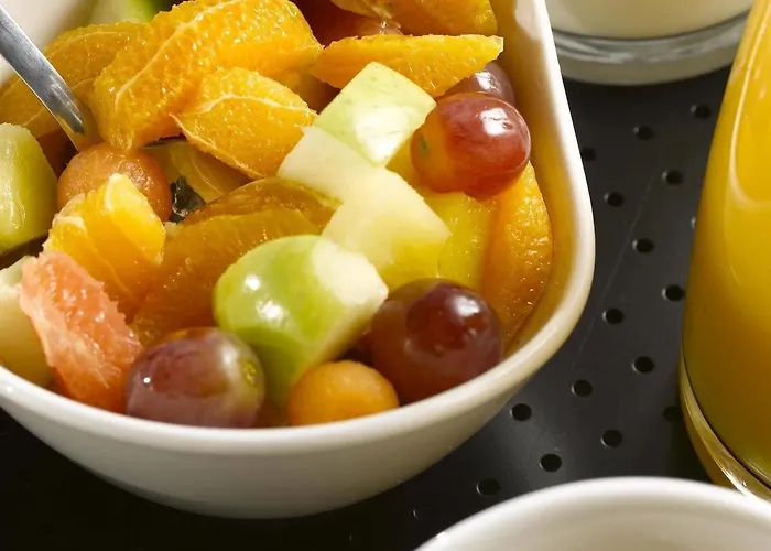 Campanile Rouen Nord - Hotel